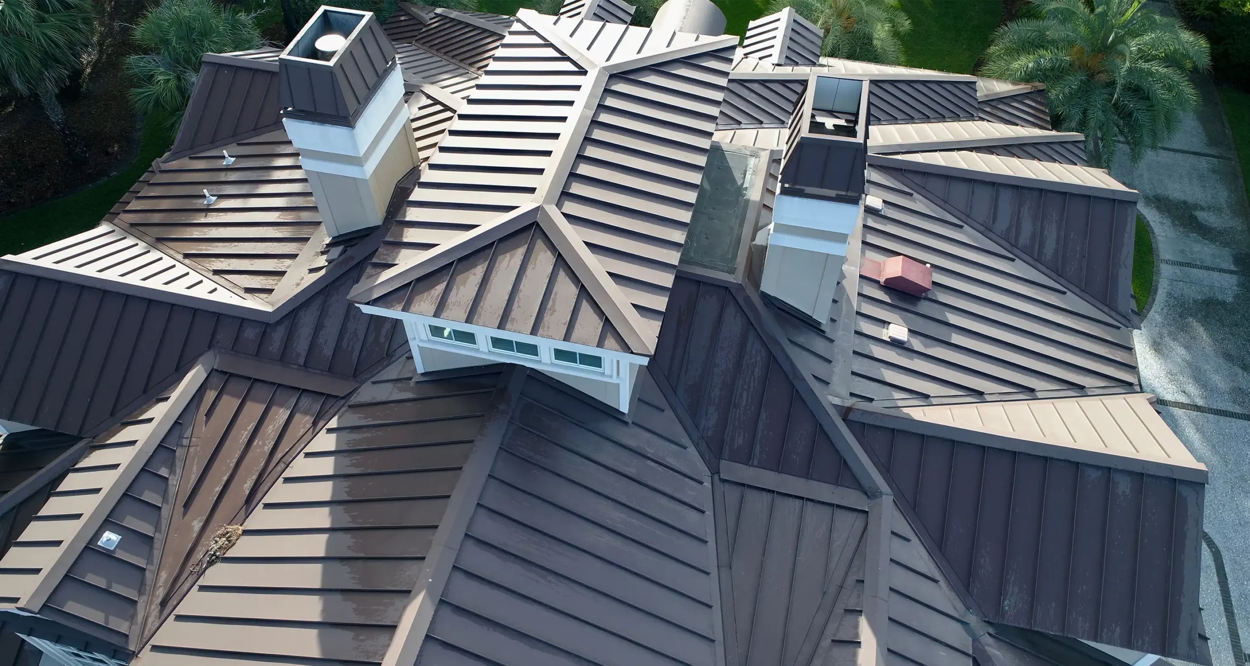 Types of Roofs – LEO Roofing & Construction